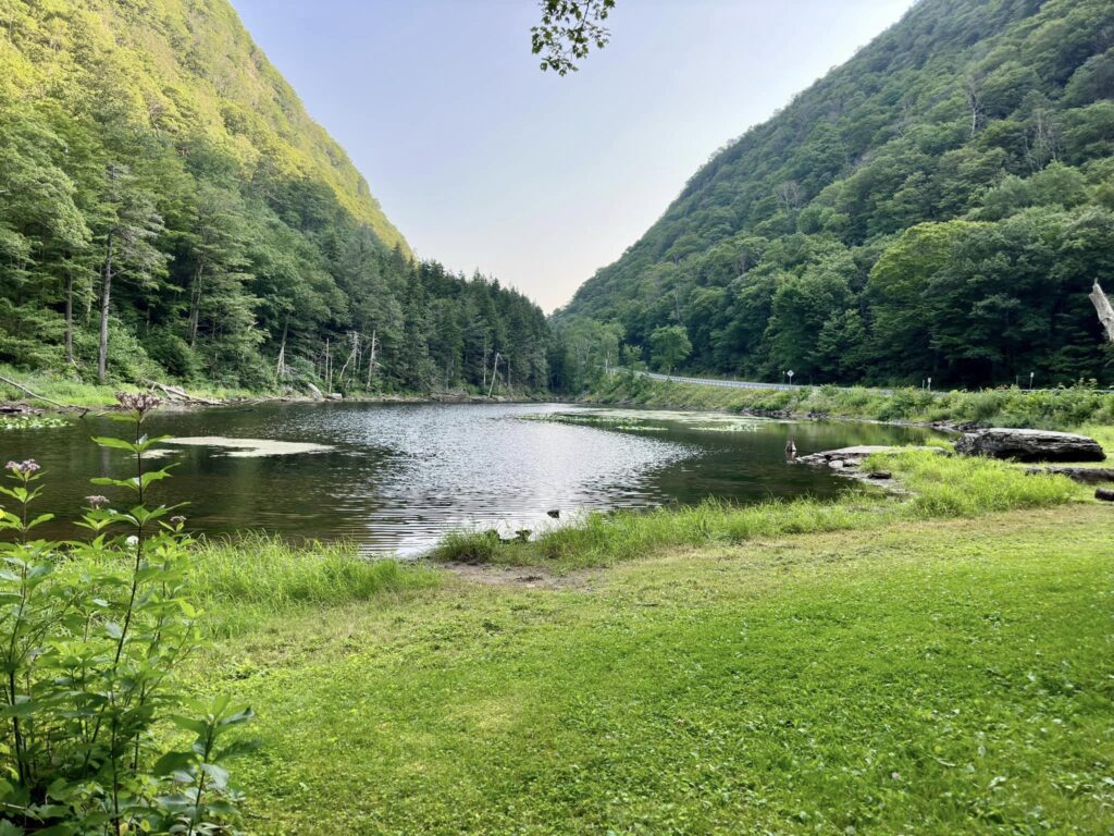 Devil's Tombstone Campground